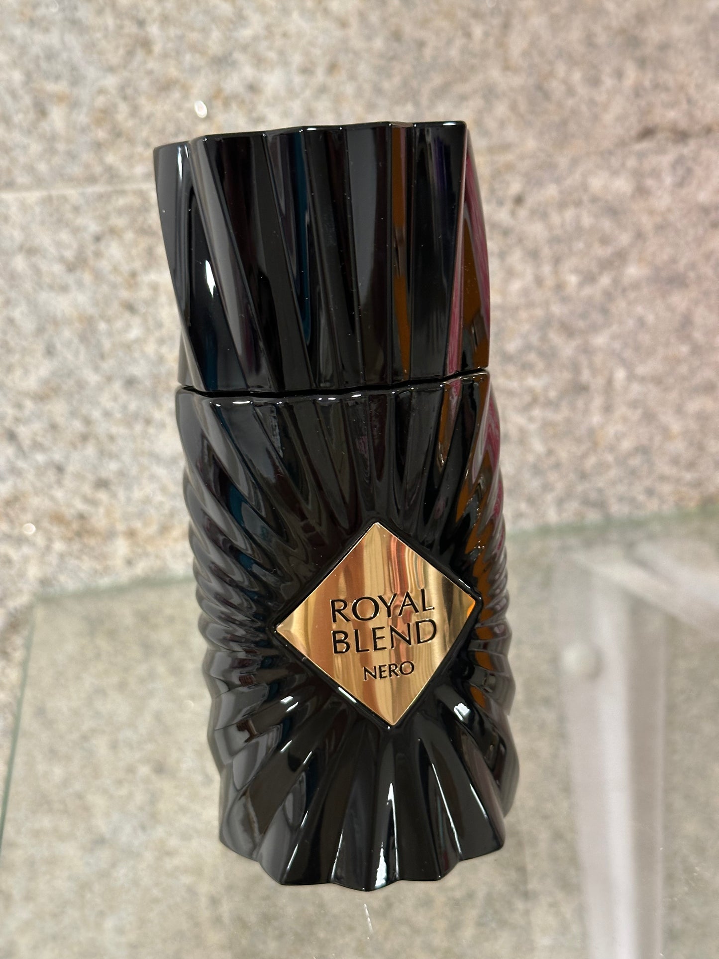 ROYAL BLEND BLACK